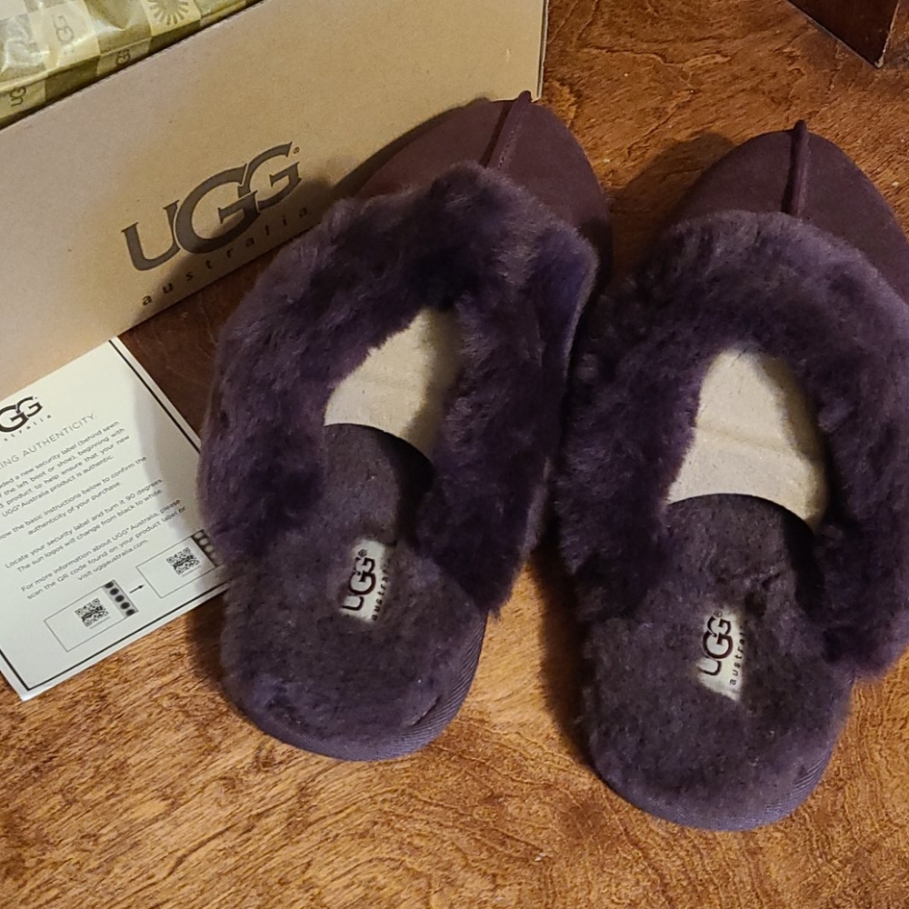 Womens Purple UGG Scuffette Luster Size 10